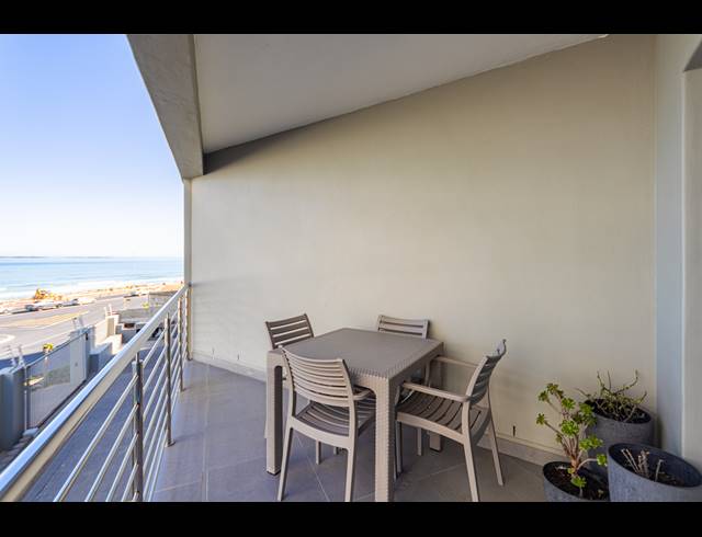 2 BEDROOM APARTMENT FOR SALE IN BEACHFRONT